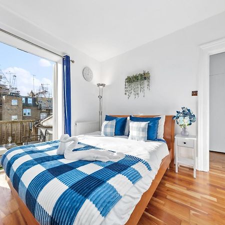 Balcony Blue Theme 1 Bedroom Central London Luxury Flat Near Hyde Park! Accommodates Up To 6! Double Sofa Bed And Next To Station! Buitenkant foto