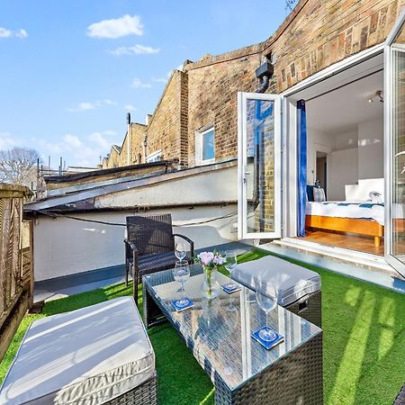 Balcony Blue Theme 1 Bedroom Central London Luxury Flat Near Hyde Park! Accommodates Up To 6! Double Sofa Bed And Next To Station! Buitenkant foto