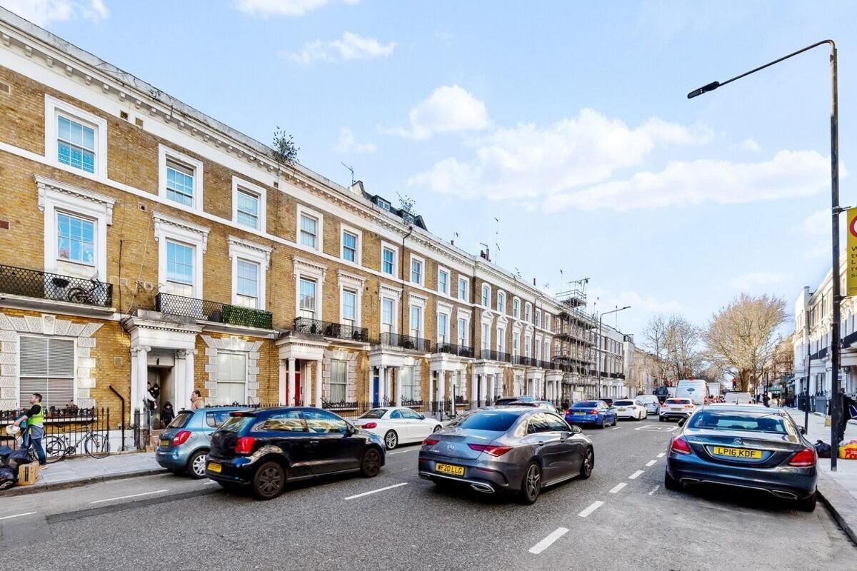 Balcony Blue Theme 1 Bedroom Central London Luxury Flat Near Hyde Park! Accommodates Up To 6! Double Sofa Bed And Next To Station! Buitenkant foto